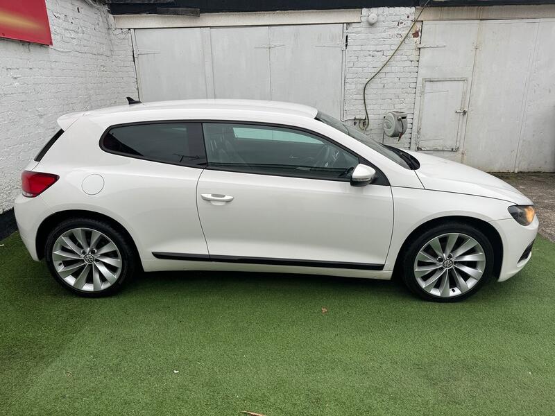 VOLKSWAGEN SCIROCCO