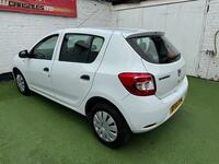 DACIA SANDERO