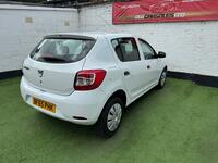 DACIA SANDERO