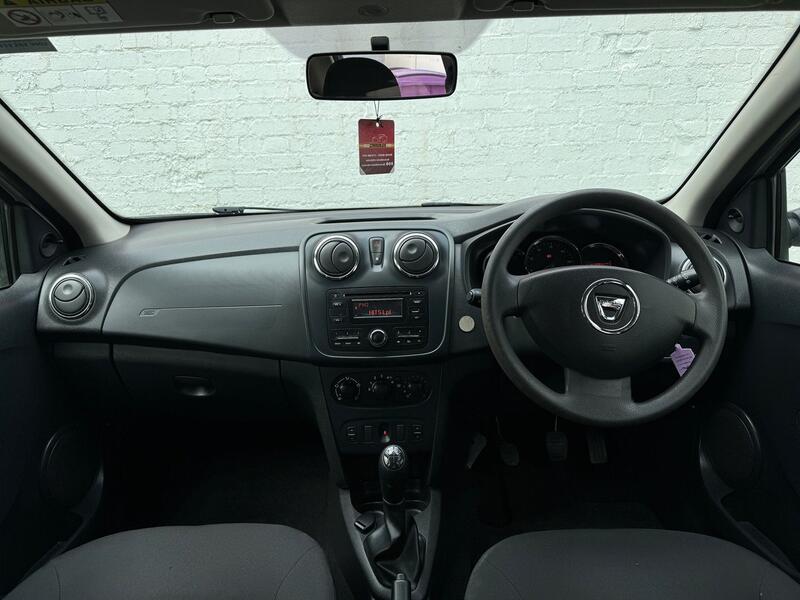 DACIA SANDERO