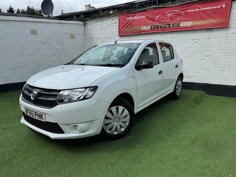 DACIA SANDERO