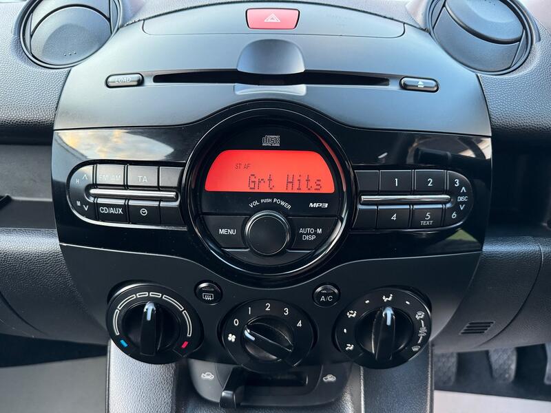 MAZDA MAZDA2