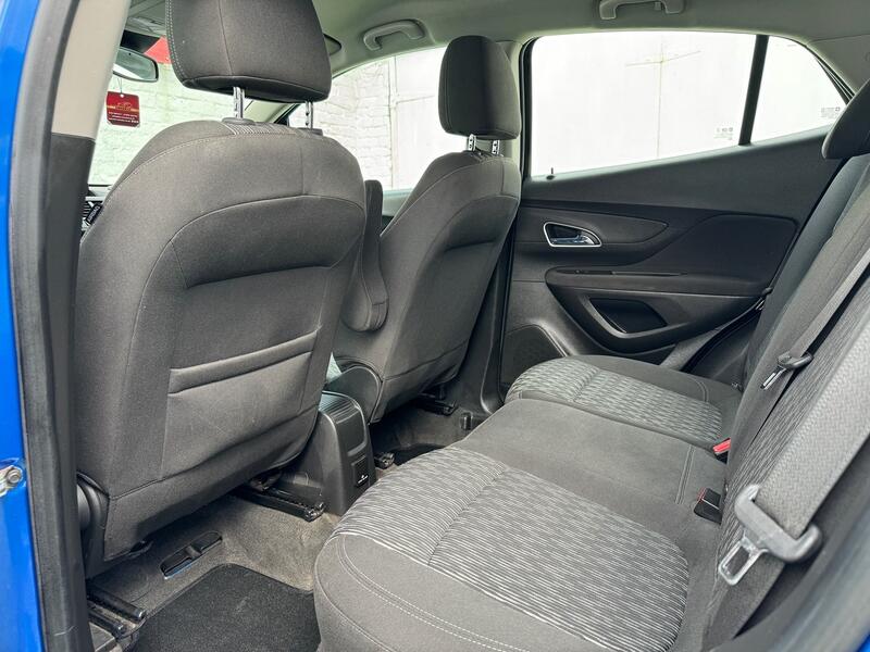 VAUXHALL MOKKA