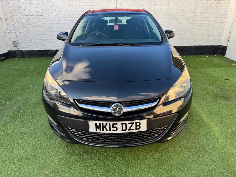 VAUXHALL ASTRA