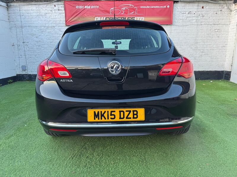 VAUXHALL ASTRA