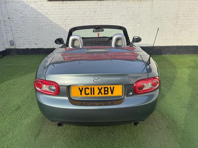 MAZDA MX-5
