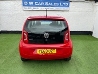 VOLKSWAGEN UP