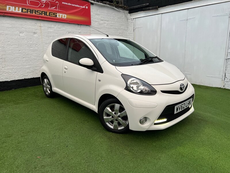 TOYOTA AYGO